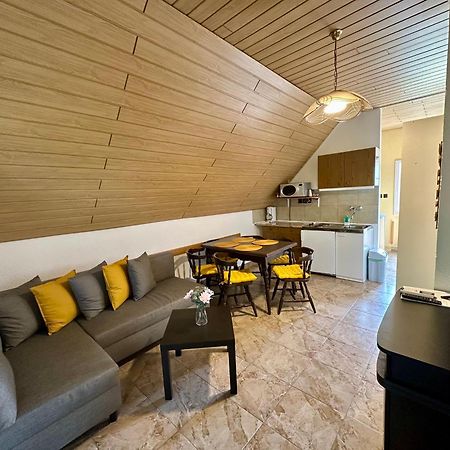 Rita Apartman Balatonszeplak ชิโอฟก ภายนอก รูปภาพ